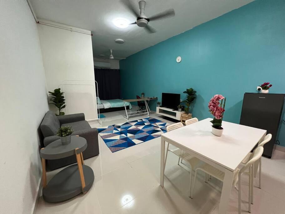 Mufa Studio Suites Klia Sepang Ngoại thất bức ảnh