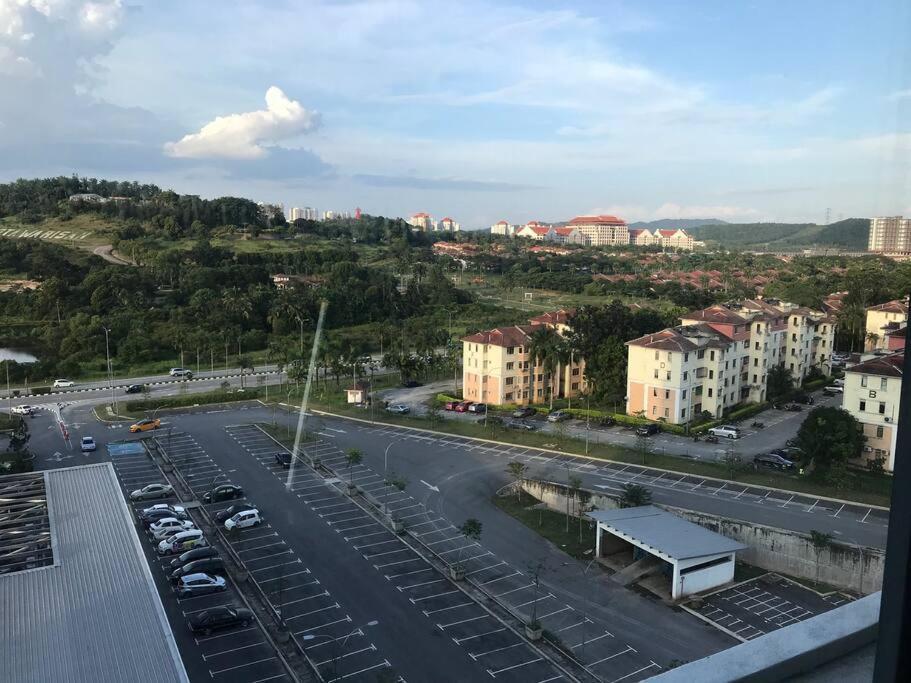 Mufa Studio Suites Klia Sepang Ngoại thất bức ảnh